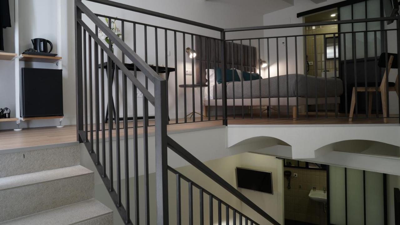 Md Design Hotel - Portal Del Real Valencia Ngoại thất bức ảnh