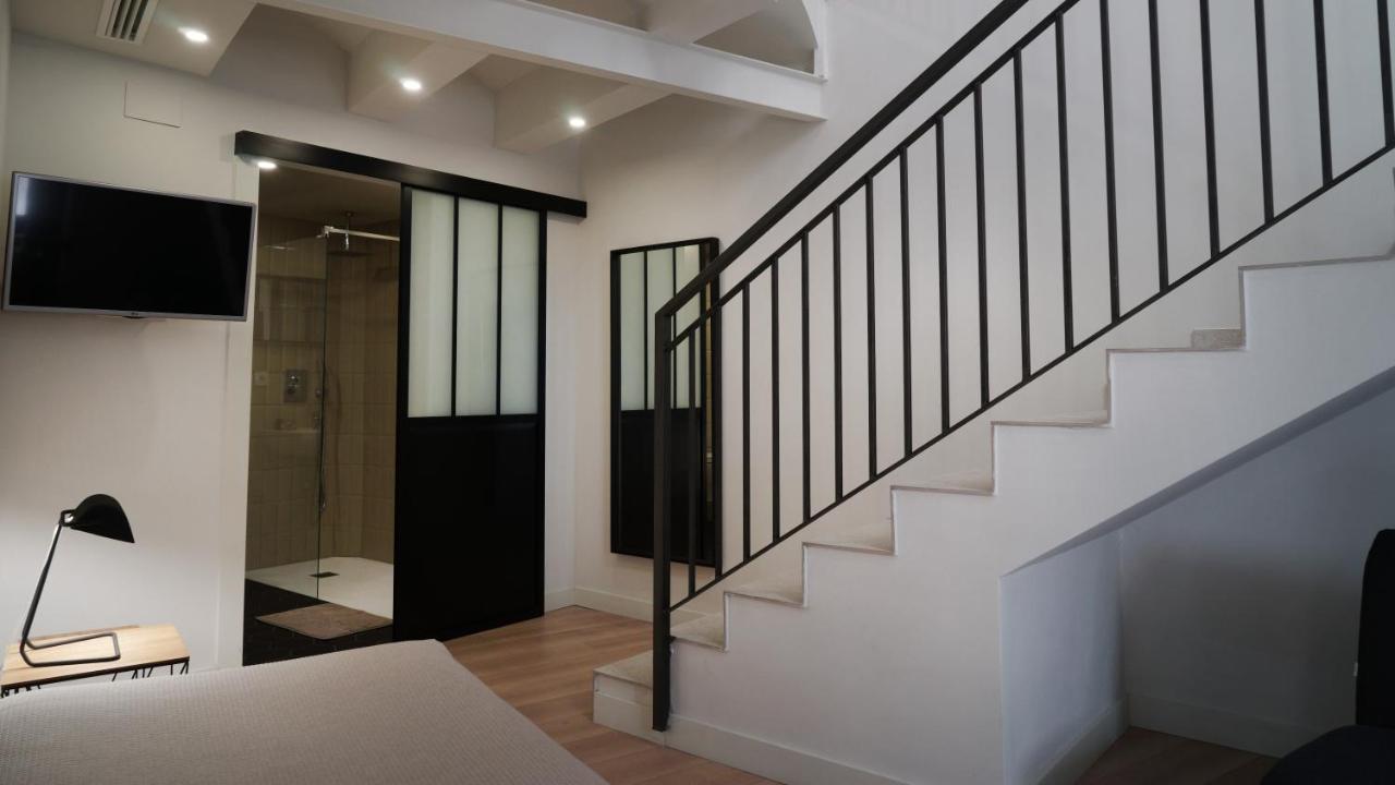 Md Design Hotel - Portal Del Real Valencia Ngoại thất bức ảnh