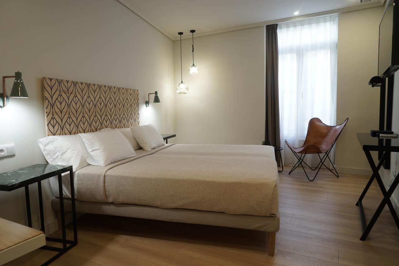 Md Design Hotel - Portal Del Real Valencia Ngoại thất bức ảnh