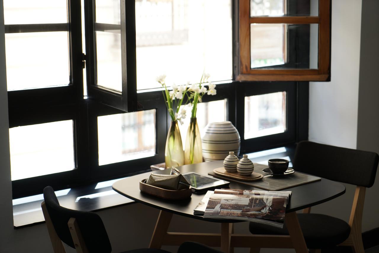 Md Design Hotel - Portal Del Real Valencia Ngoại thất bức ảnh