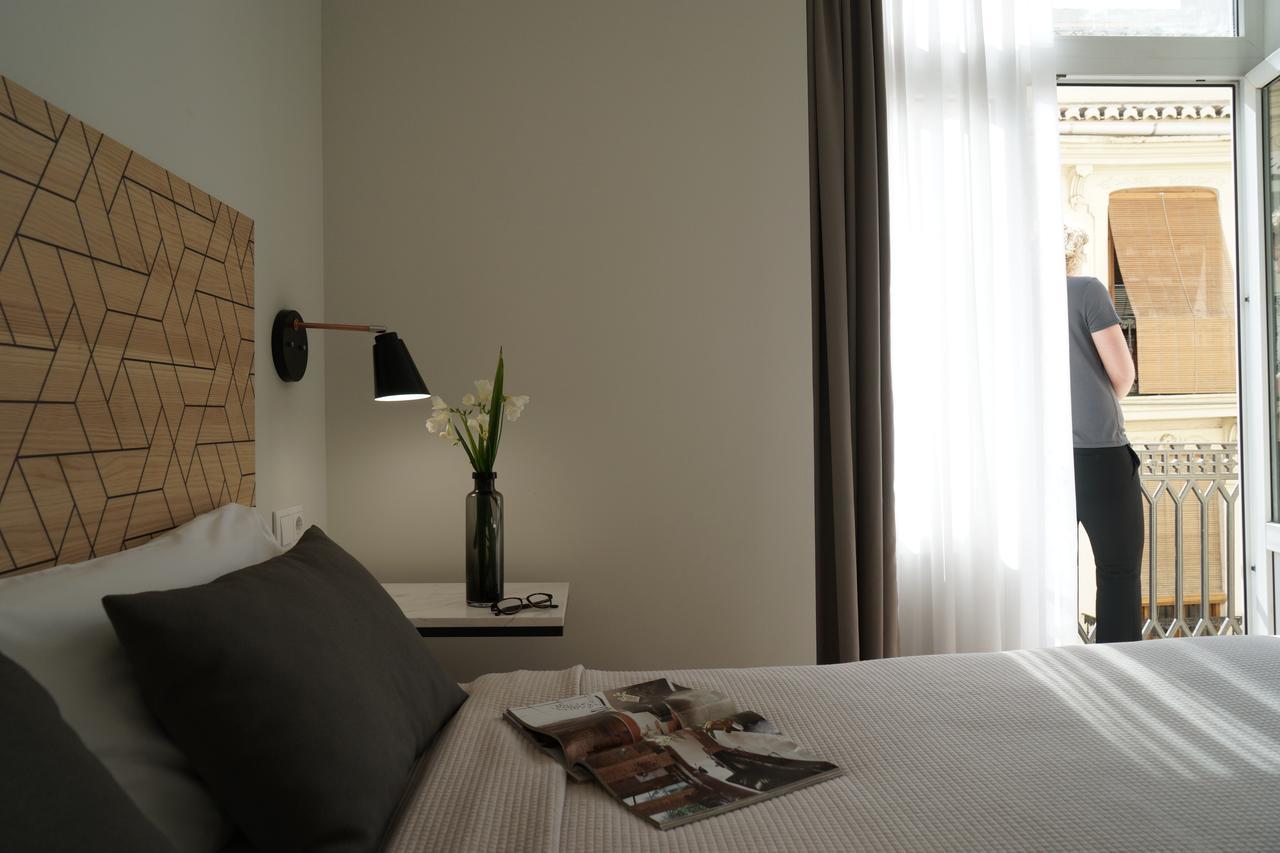 Md Design Hotel - Portal Del Real Valencia Ngoại thất bức ảnh